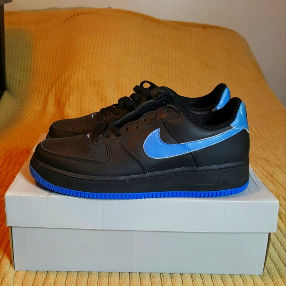 Nike Air Force 1 Low 'Black/ University Blue' 307109-041 Womens 11 Mens 9.5